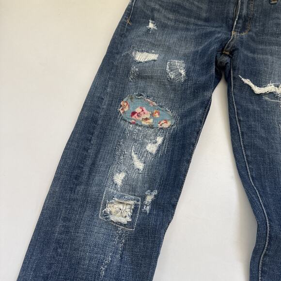 Pilcro Anthropologie Distressed Embroidered Patches Slim Boyfriend Jeans 27 BOHO - Picture 2 of 12